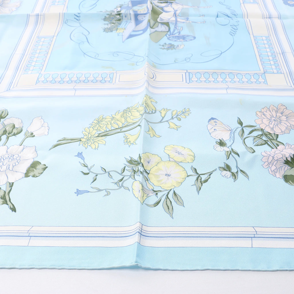 Hermès Carré 90 "Quai aux Fleurs" Silk handkerchief in Light Blue