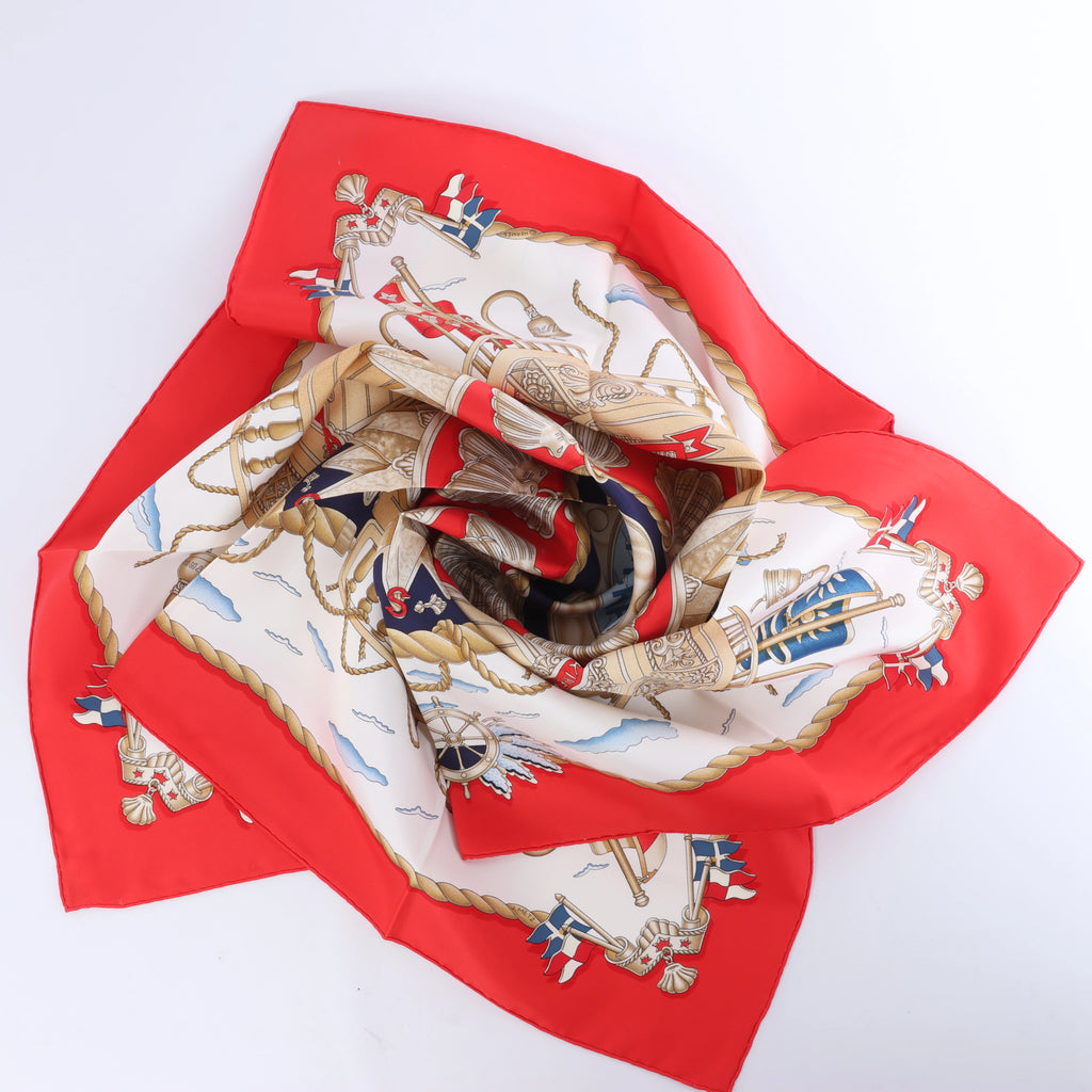 Hermès Carré 90 "Railing" Silk handkerchief in Red