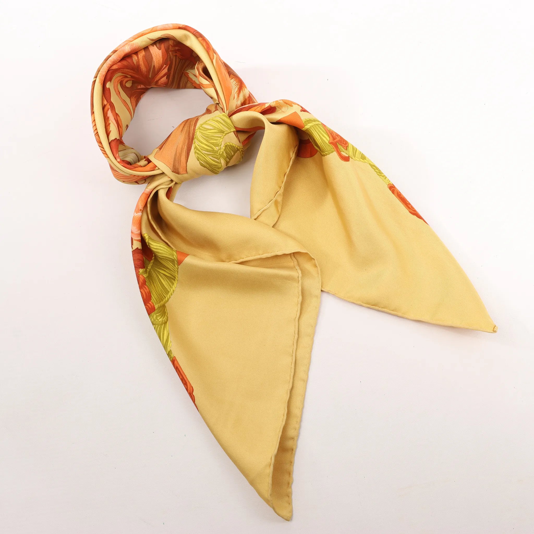 Hermès Carré 90 "REGINA" Silk handkerchief in Yellow