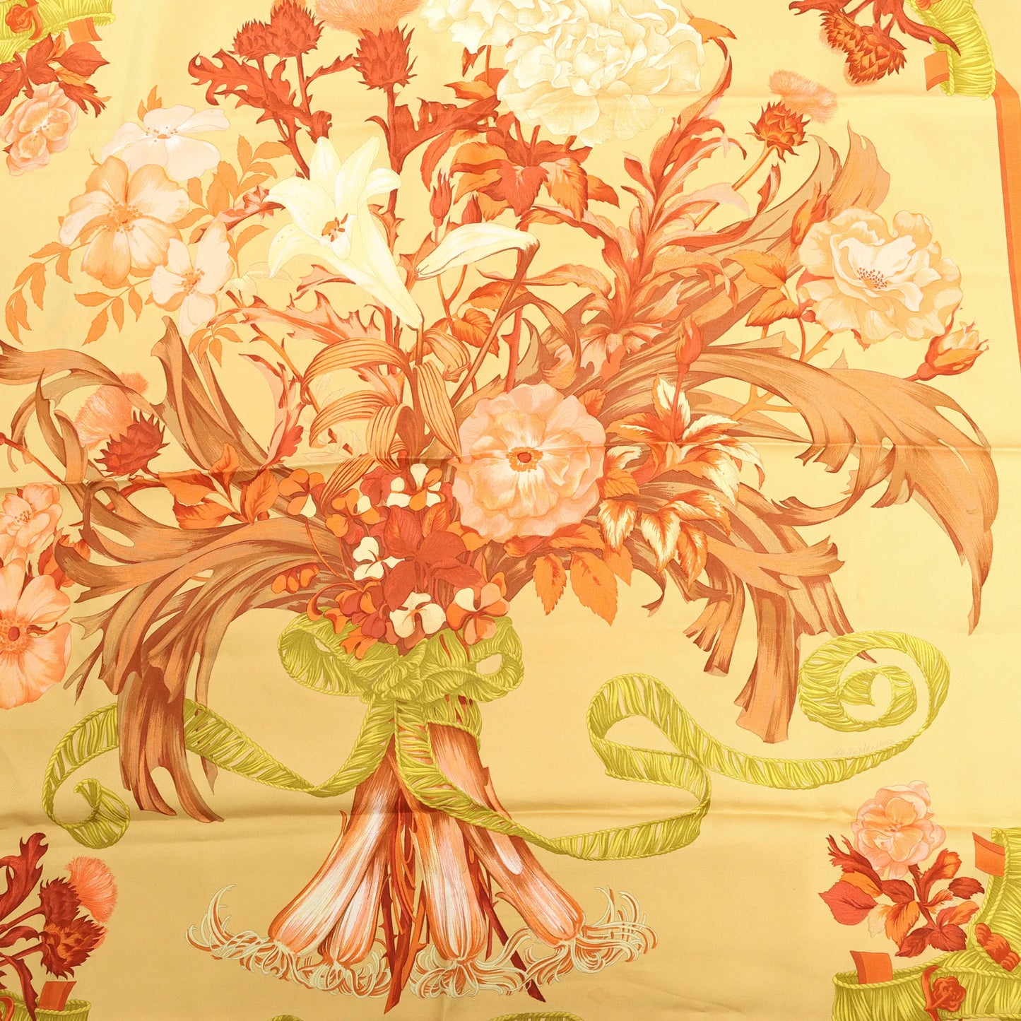 Hermès Carré 90 „REGINA“ Seidentaschentuch in Gelb