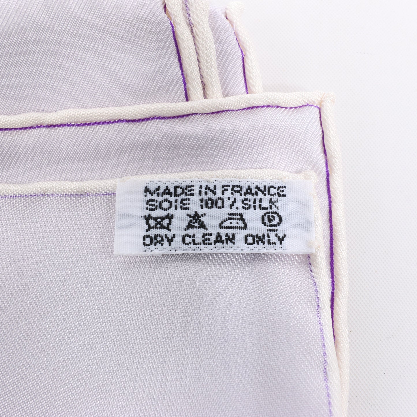 Hermès Carré 90 "RENCONTRE OCEANE" Silk handkerchief in Purple