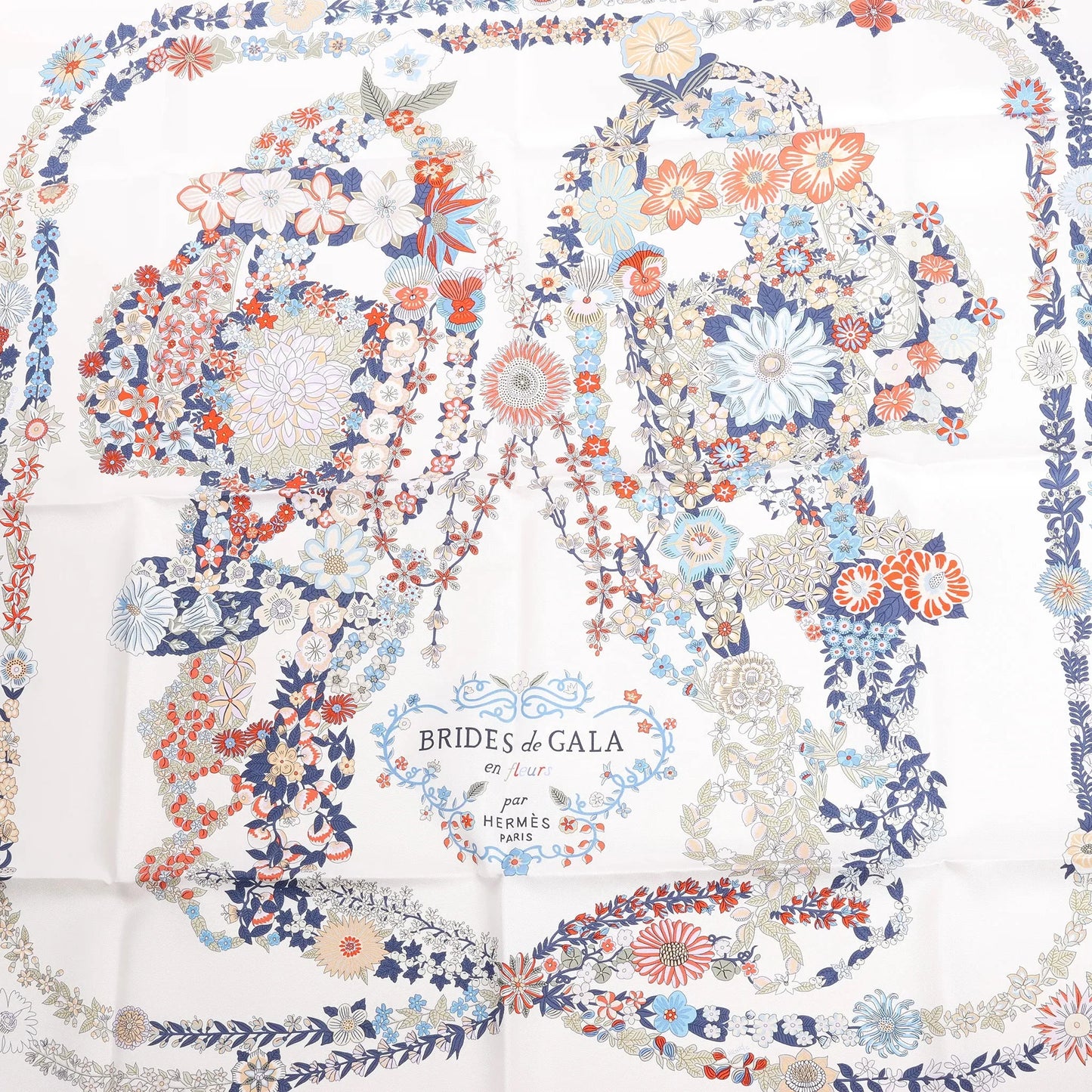 Hermès Carré 90 "BRIDES DE GALA EN FLEURS" Silk handkerchief in Beige