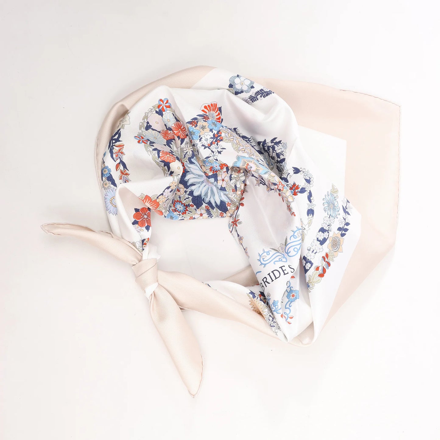 Hermès Carré 90 "BRIDES DE GALA EN FLEURS" Silk handkerchief in Beige