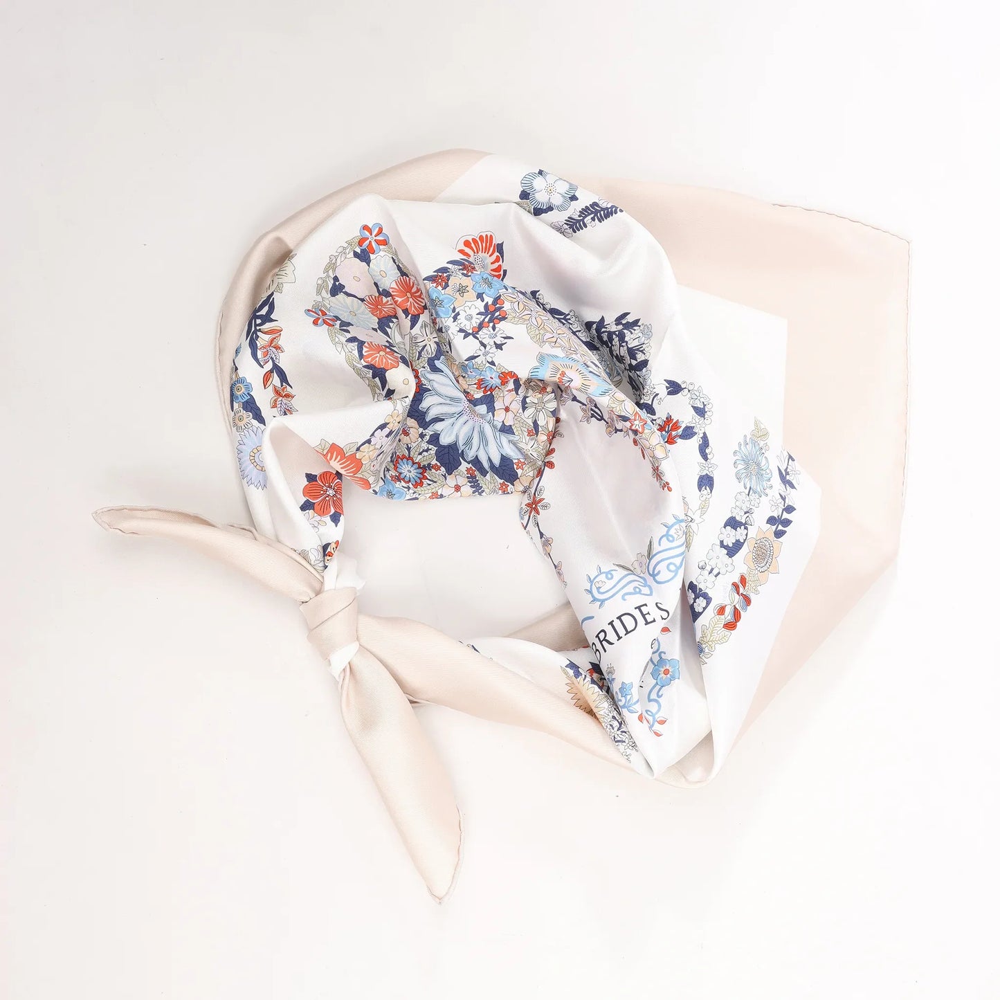 Hermès Carré 90 "BRIDES DE GALA EN FLEURS" Silk handkerchief in Beige