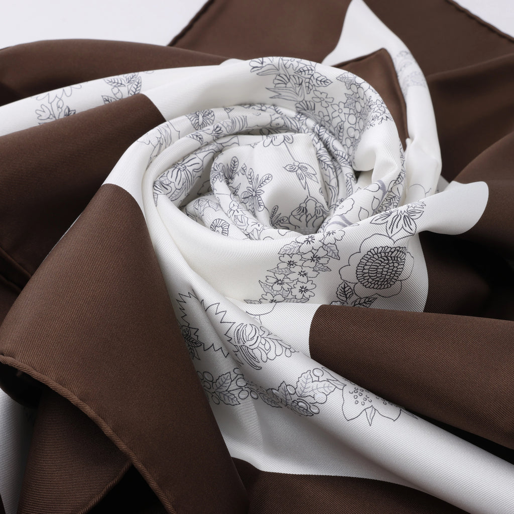 Hermès Pañuelo Carré 90 "RIDES DE GALA EN FLEURS" 100% Seda en Beige
