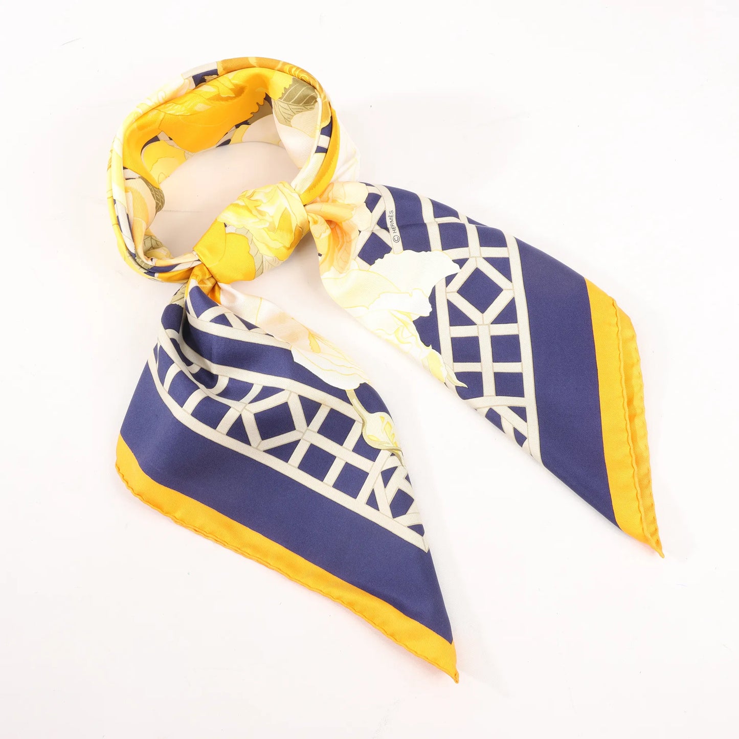 Hermès Carré 90 "ROSERAIE" Silk handkerchief in Yellow