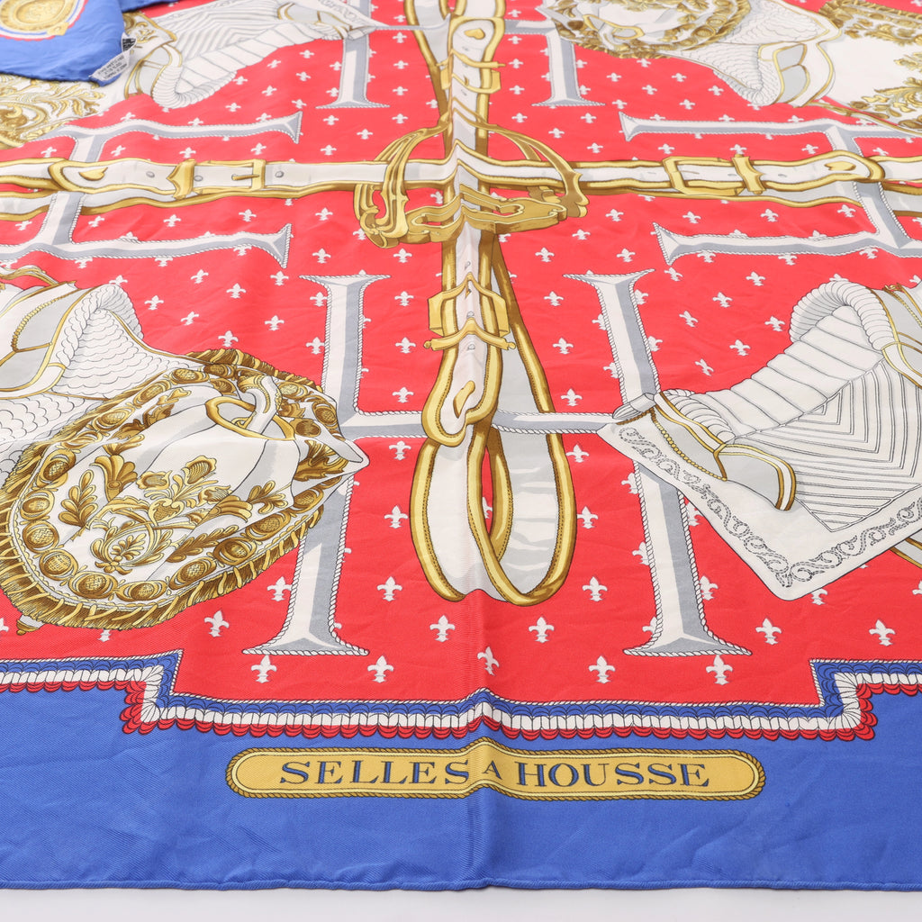 Hermès Carré 90 "SELLES A HOUSSE" Scarf Silk in Blue x Red