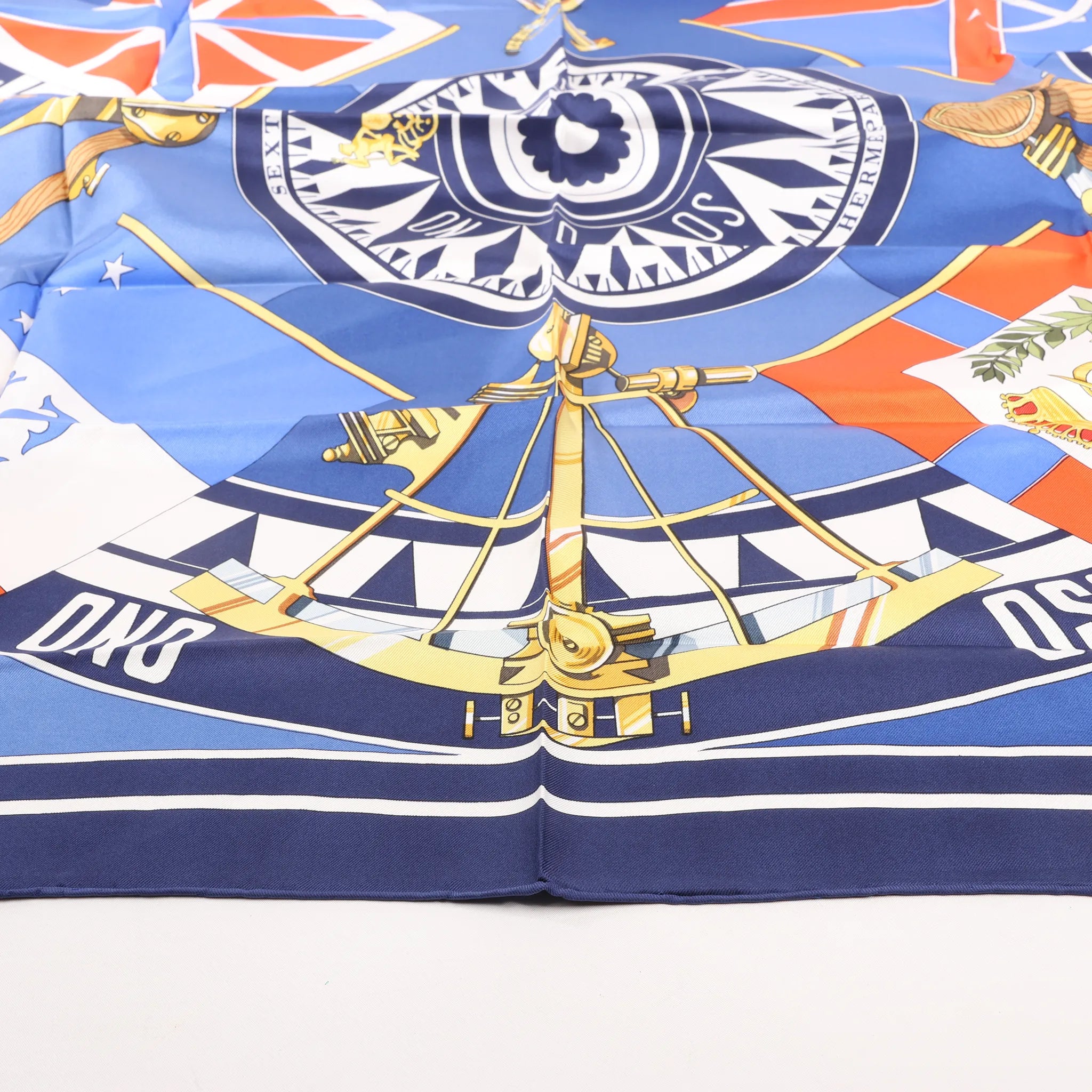 Hermès Carré 90 "SEXTANTS" Silk handkerchief in Blue