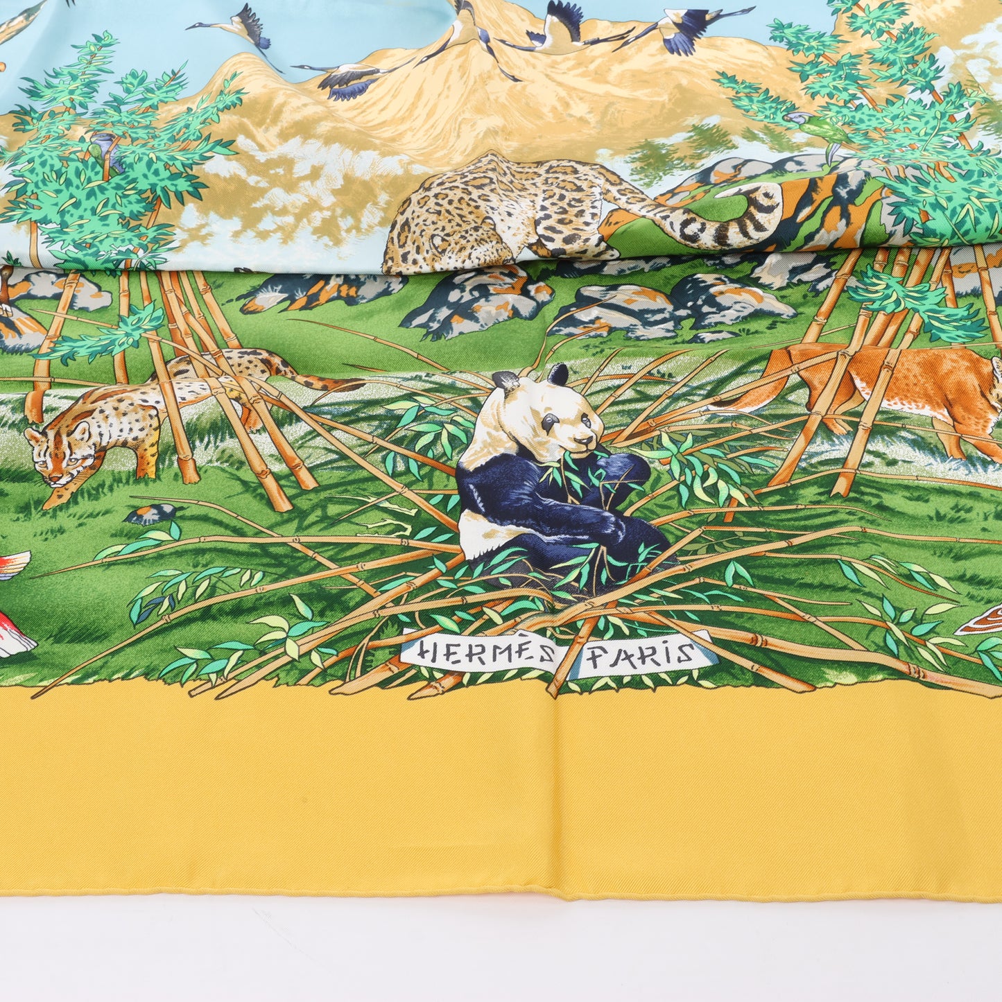 Carré Hermès Carré 90 « SICHUAN » 100 % soie jaune