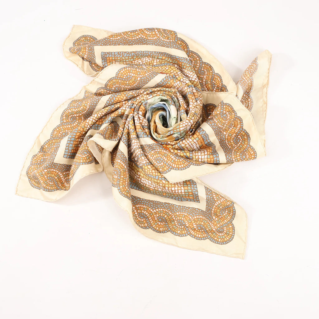 Hermès Carré 90 "SOUS LE CEDRE" Silk handkerchief in Beige