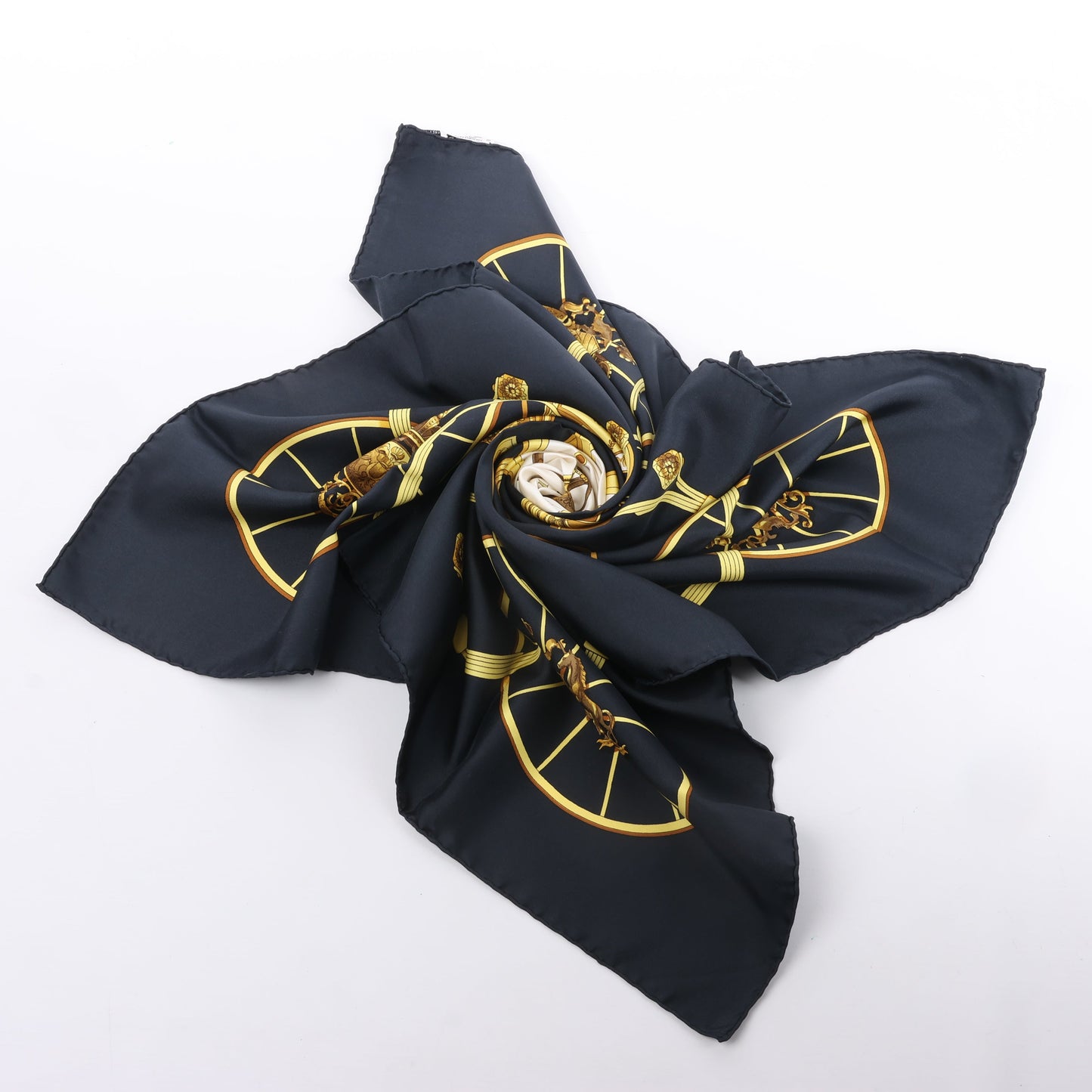Carré Hermès Carré 90 « PRINTEMPS » 100 % soie noir