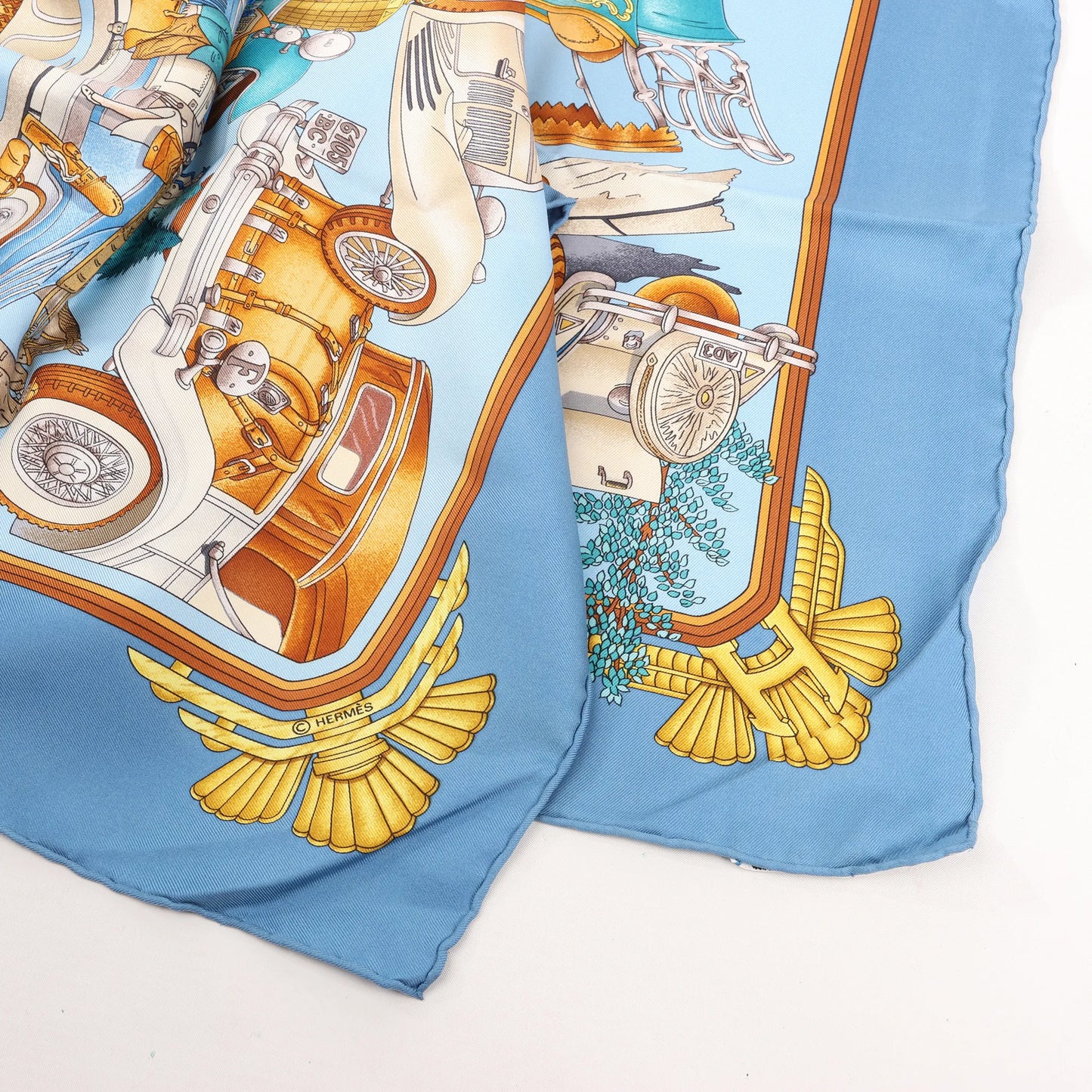 Hermès Carré 90 "ST.CHRISTOPHE ET L'ENFANT" Mouchoir en soie en Bleu