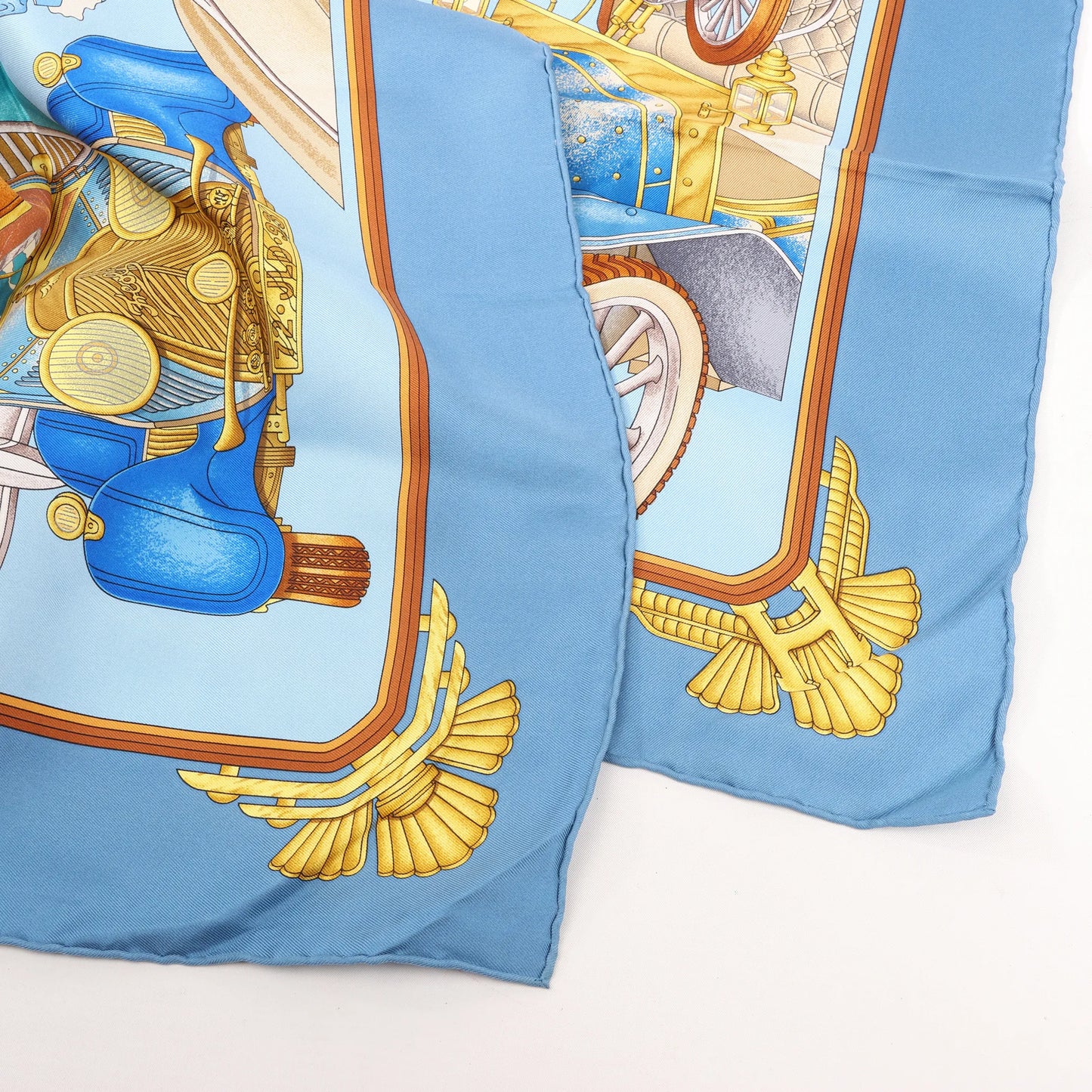 Hermès Carré 90 "ST.CHRISTOPHE ET L'ENFANT" Mouchoir en soie en Bleu