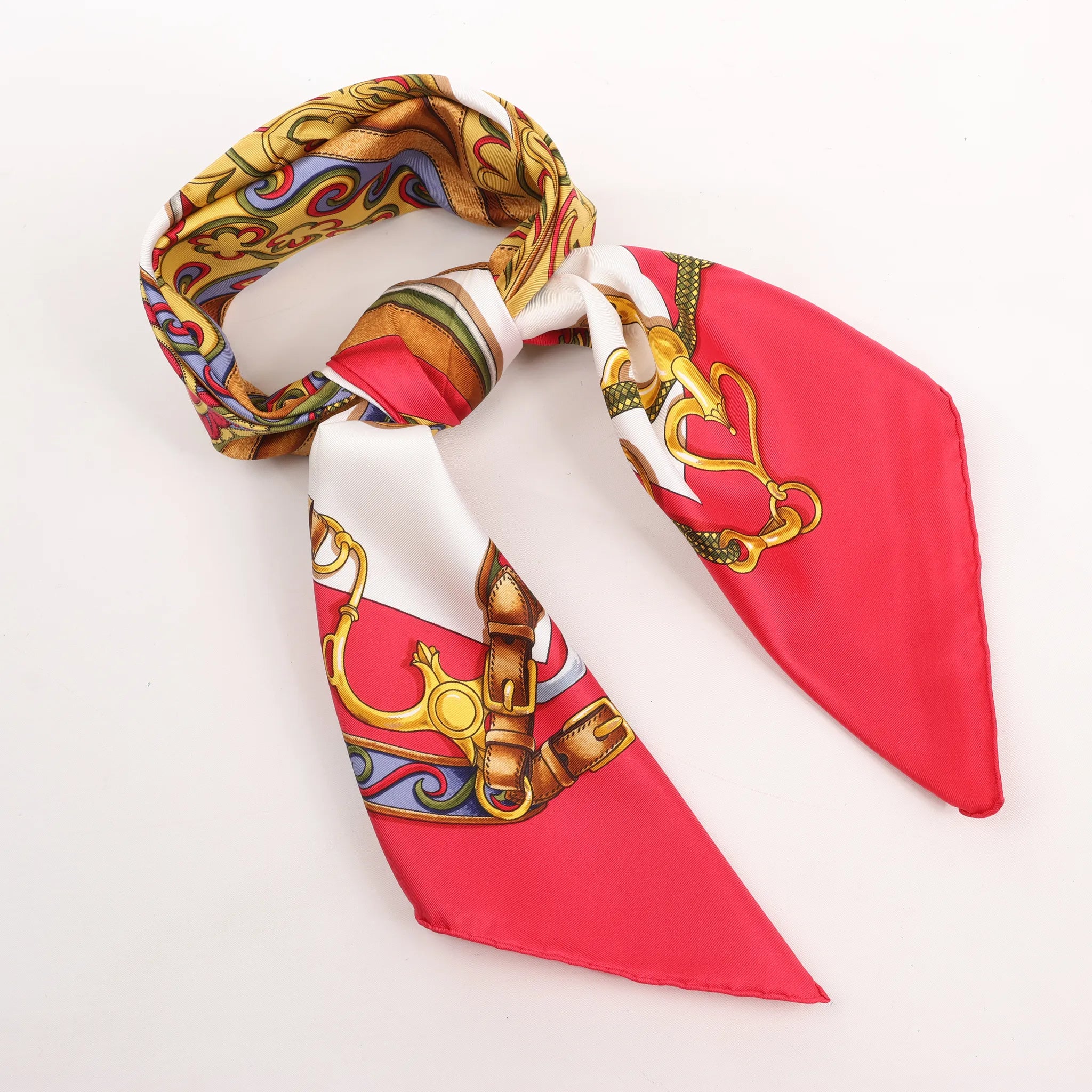 Hermès Carré 90 "Festival des Amazones" Silk handkerchief in Red