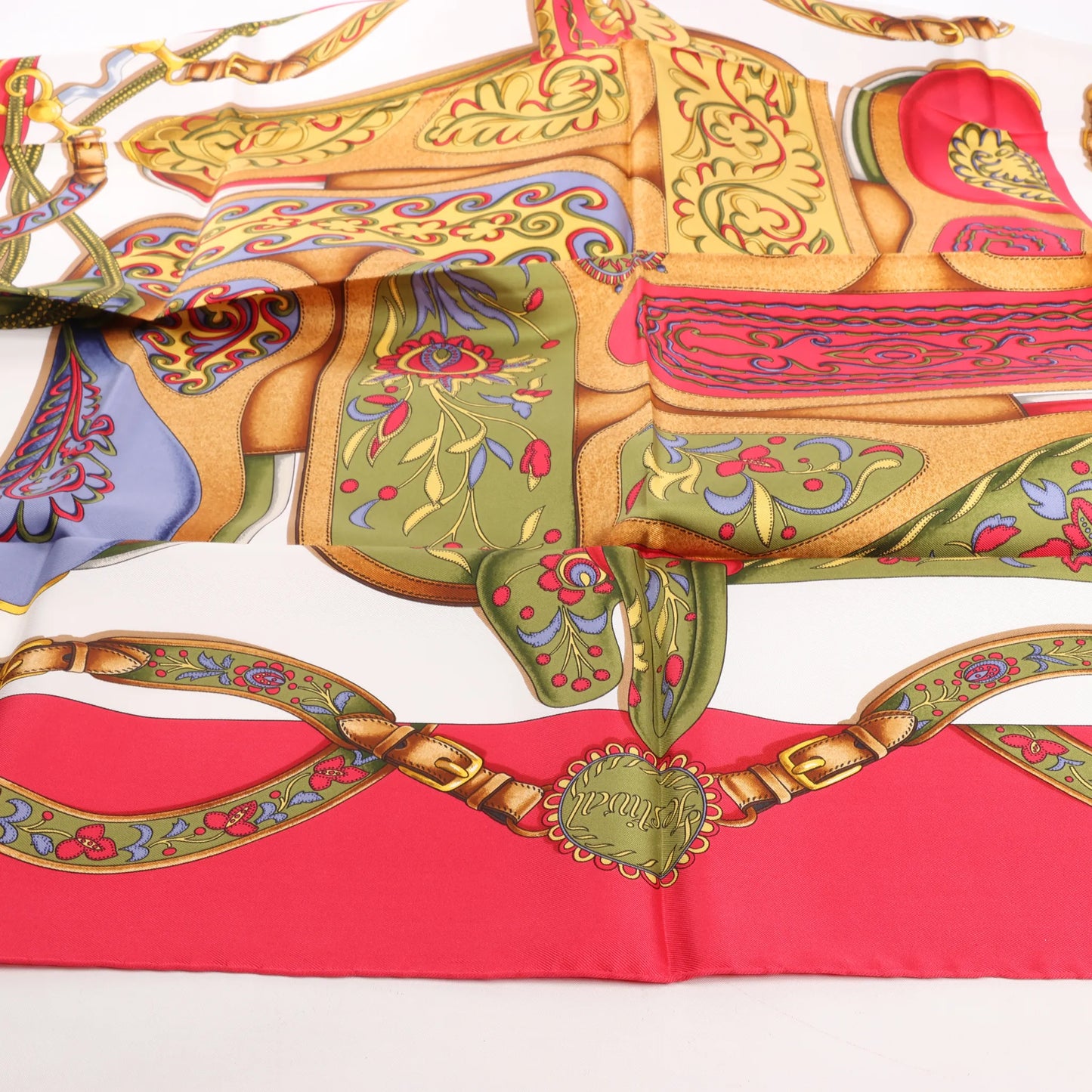 Hermès Carré 90 "Festival des Amazones" Silk handkerchief in Red