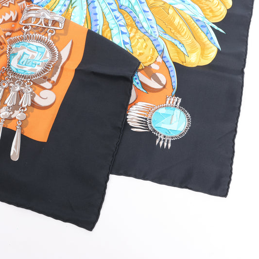 Carré 90 Hermès « Carnaval de Bouddha » en soie noire