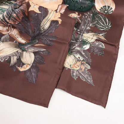 Hermès Carré 90 "CITROUILLES&COLOQU INTES" Silk handkerchief in Brown