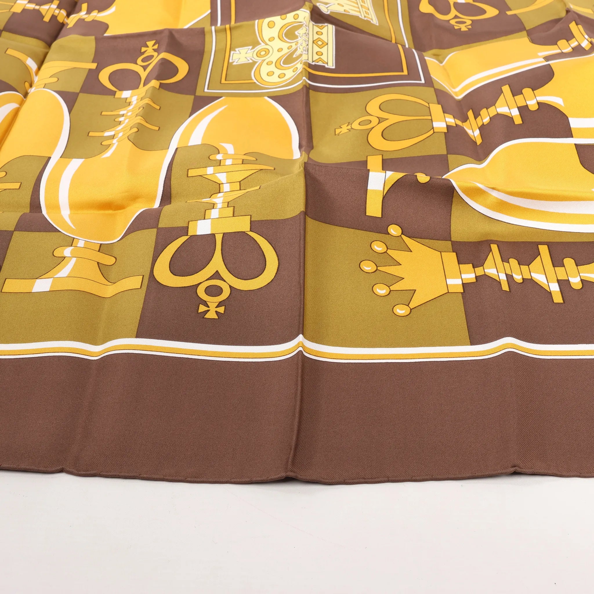 Hermès Carré 90 "ÉCHIQUIER" Silk handkerchief in Brown