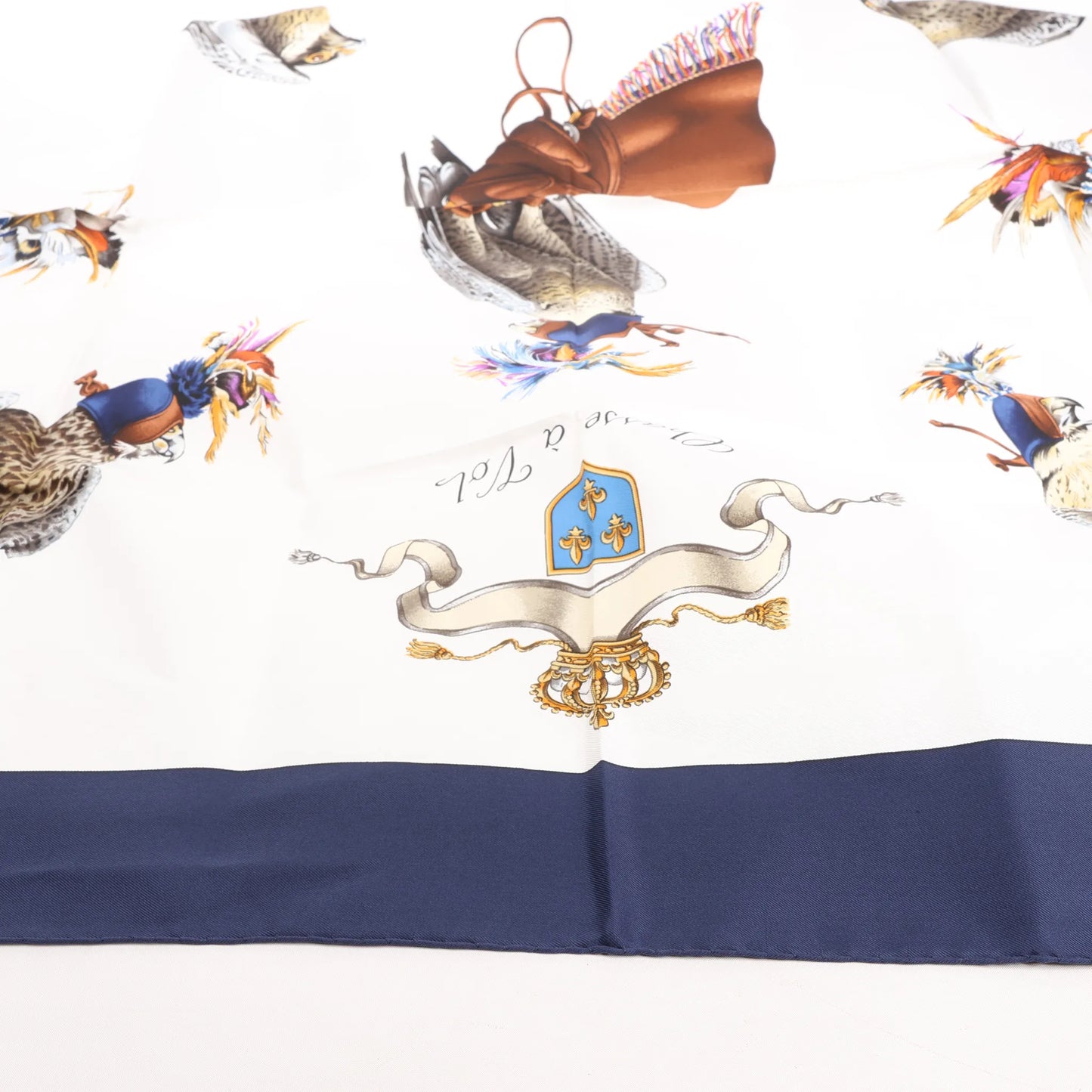 Hermès Carré 90 "Chasse a Vol falconry" Silk handkerchief in Navy Blue