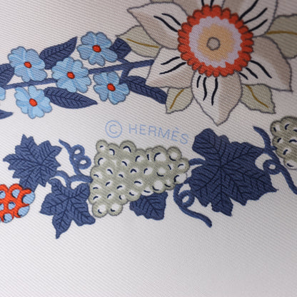 Hermès Carré 90 "RIDES DE GALA EN FLEURS" 100% Silk Scarf in Beige