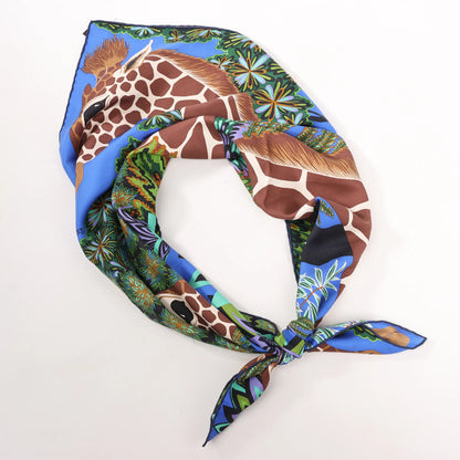 Hermès Carré 90 „DIE DREI GRACES“ Seidentaschentuch in Marineblau