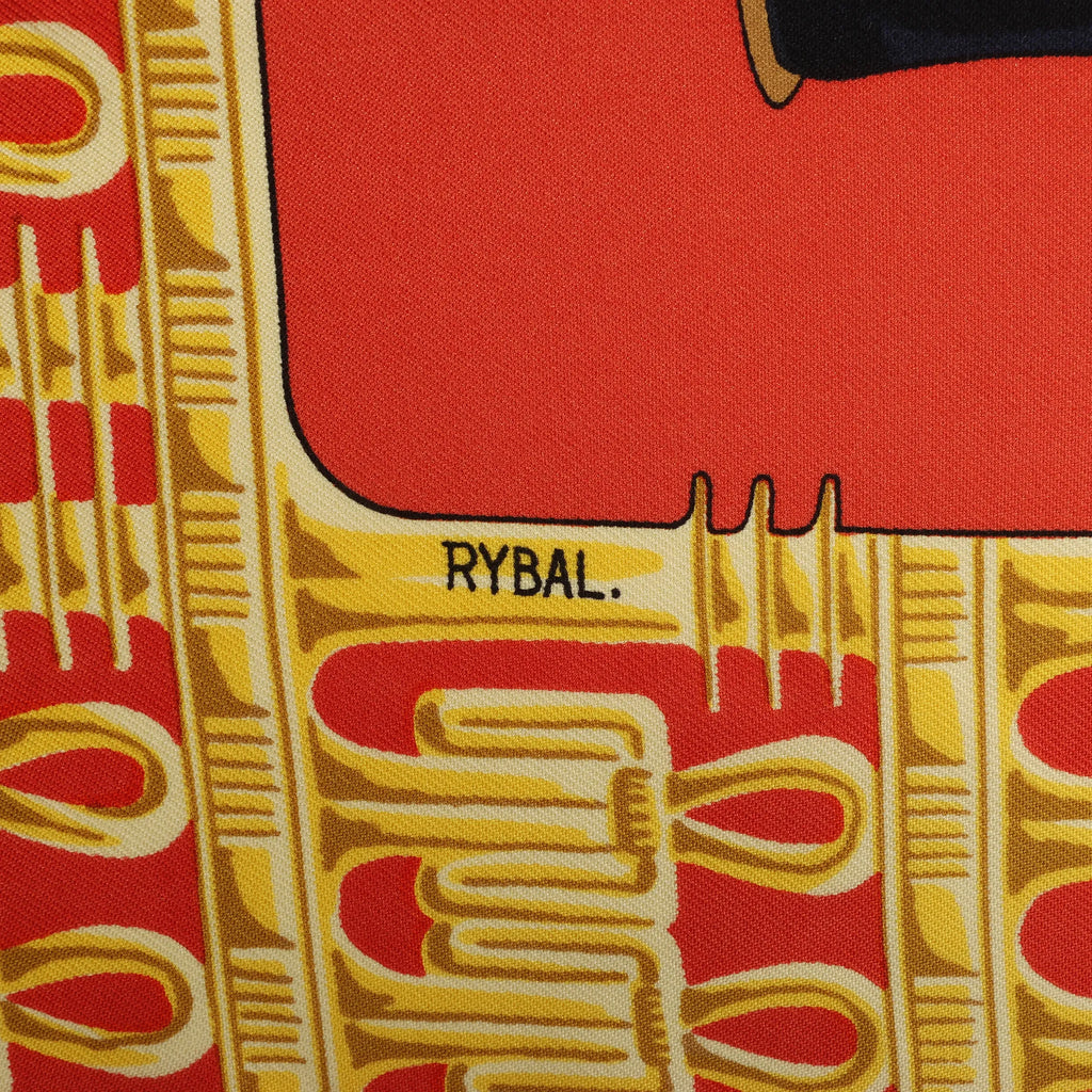 Hermès Carré 90 "TUTANKHAMUN" Silk handkerchief in Orange