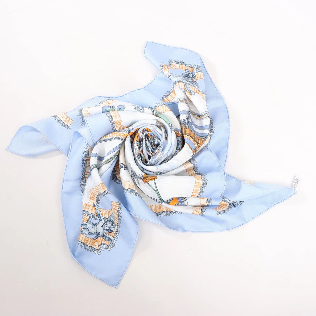 Hermès Carré 90 "Traineaux et glissades" Silk handkerchief in Blue