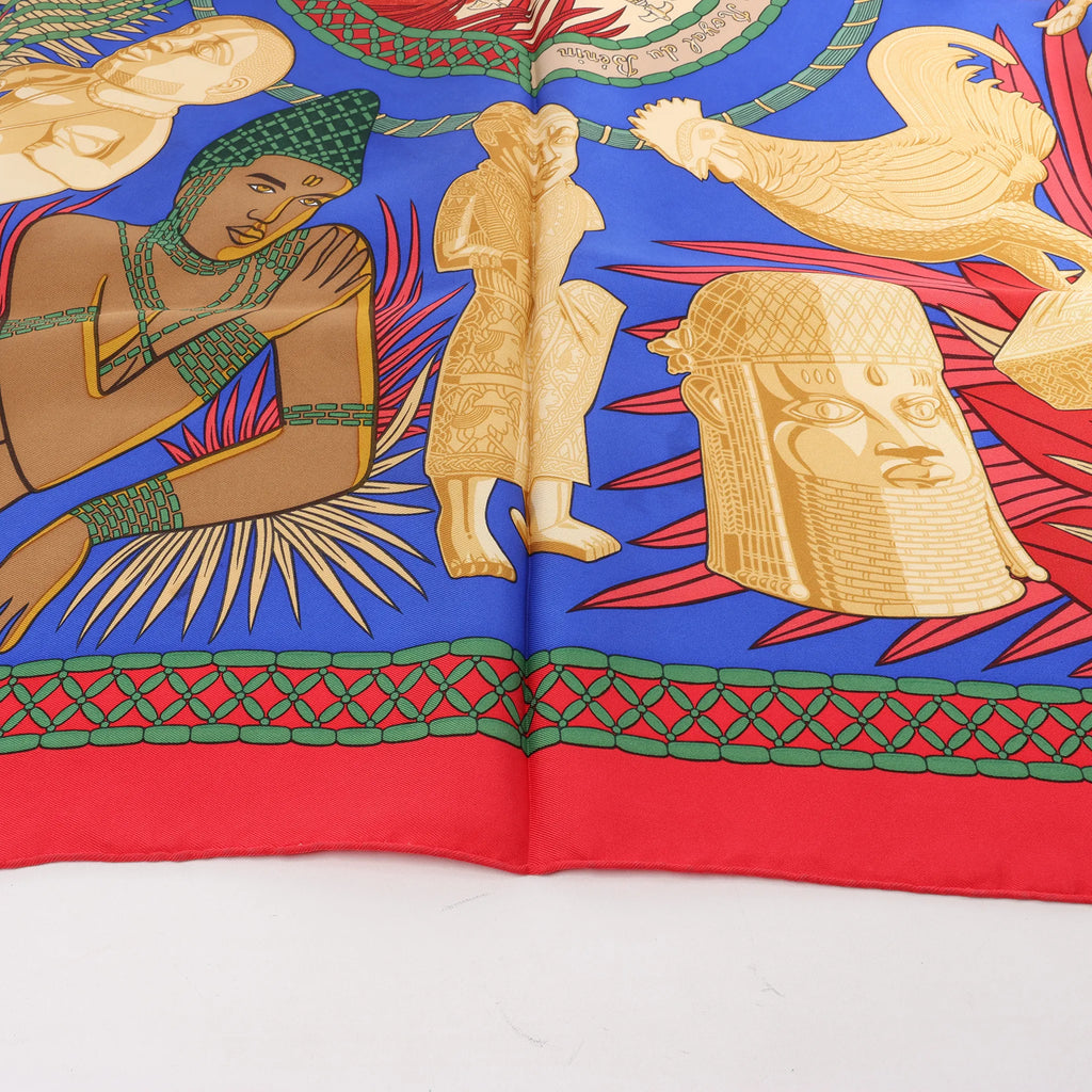 Hermès Carré 90 "Tresor Royal du Benin" Silk handkerchief in Red