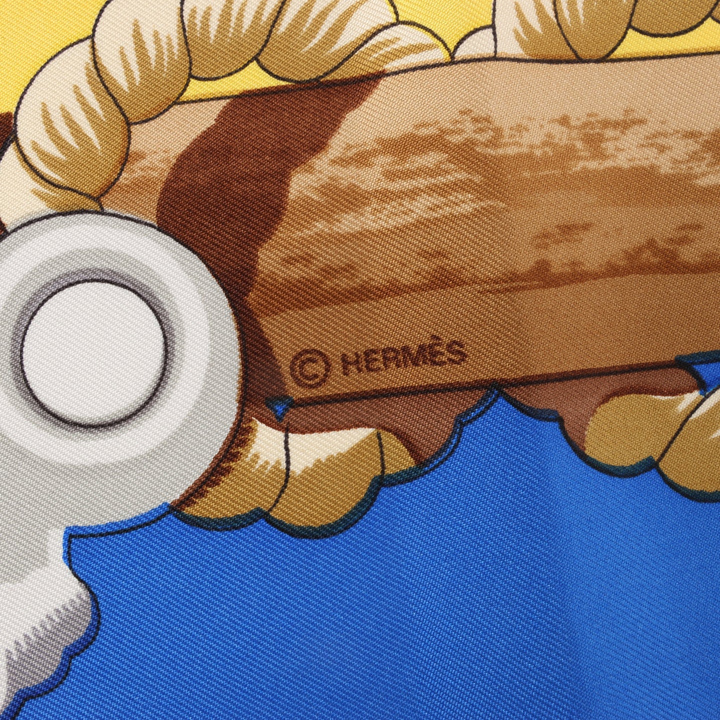 Hermès Carré 90 „Tribord“ 100 % Seidenschal in Gelb und Blau