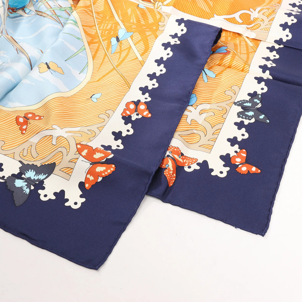 Hermès Carré 90 "VARANGUES" Silk handkerchief in Navy Blue x Orange