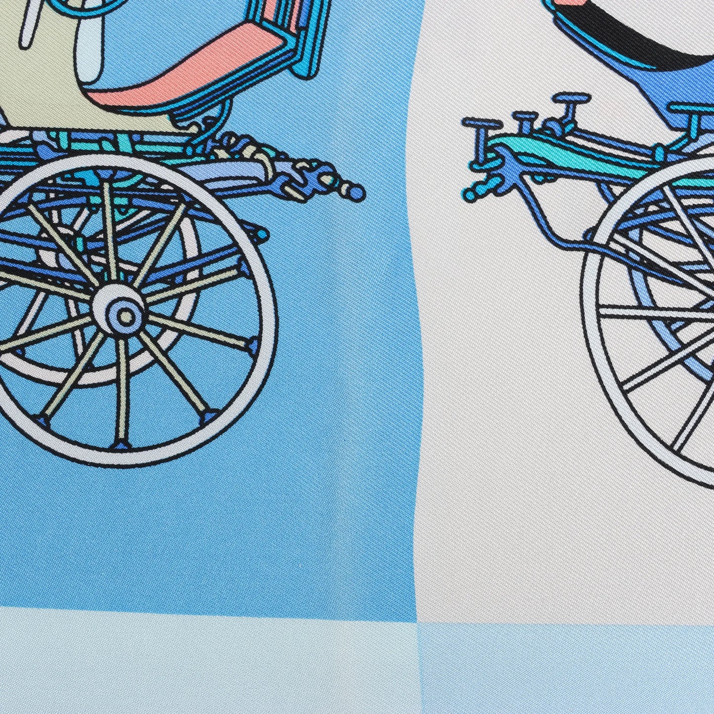 Hermès Carré 90 „Voitures Exquises Elaborate Carriages“ Seidentaschentuch in Blau