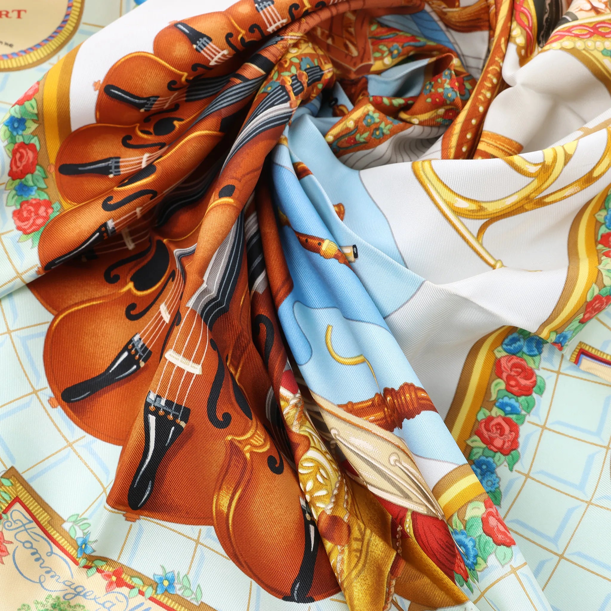 Hermès Carré 90 "Hommage à Mozart" Silk handkerchief in Red x Blue