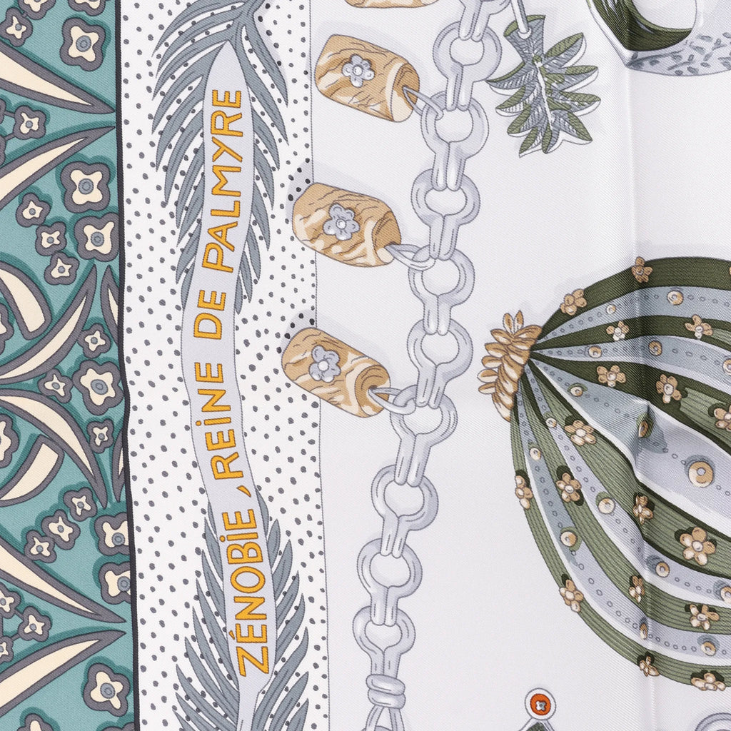 Hermès Carré 90 "Zenobie Reine de Palmyre" Silk handkerchief in Beige x Green