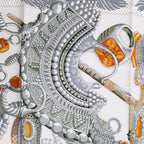 Hermès Carré 90 "Zenobie Reine de Palmyre" Silk handkerchief in Beige x Green