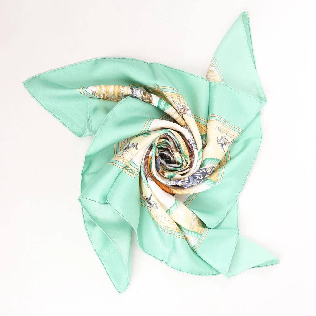 Hermès Carré 90 "Auteuil en Mai" Silk handkerchief in Green