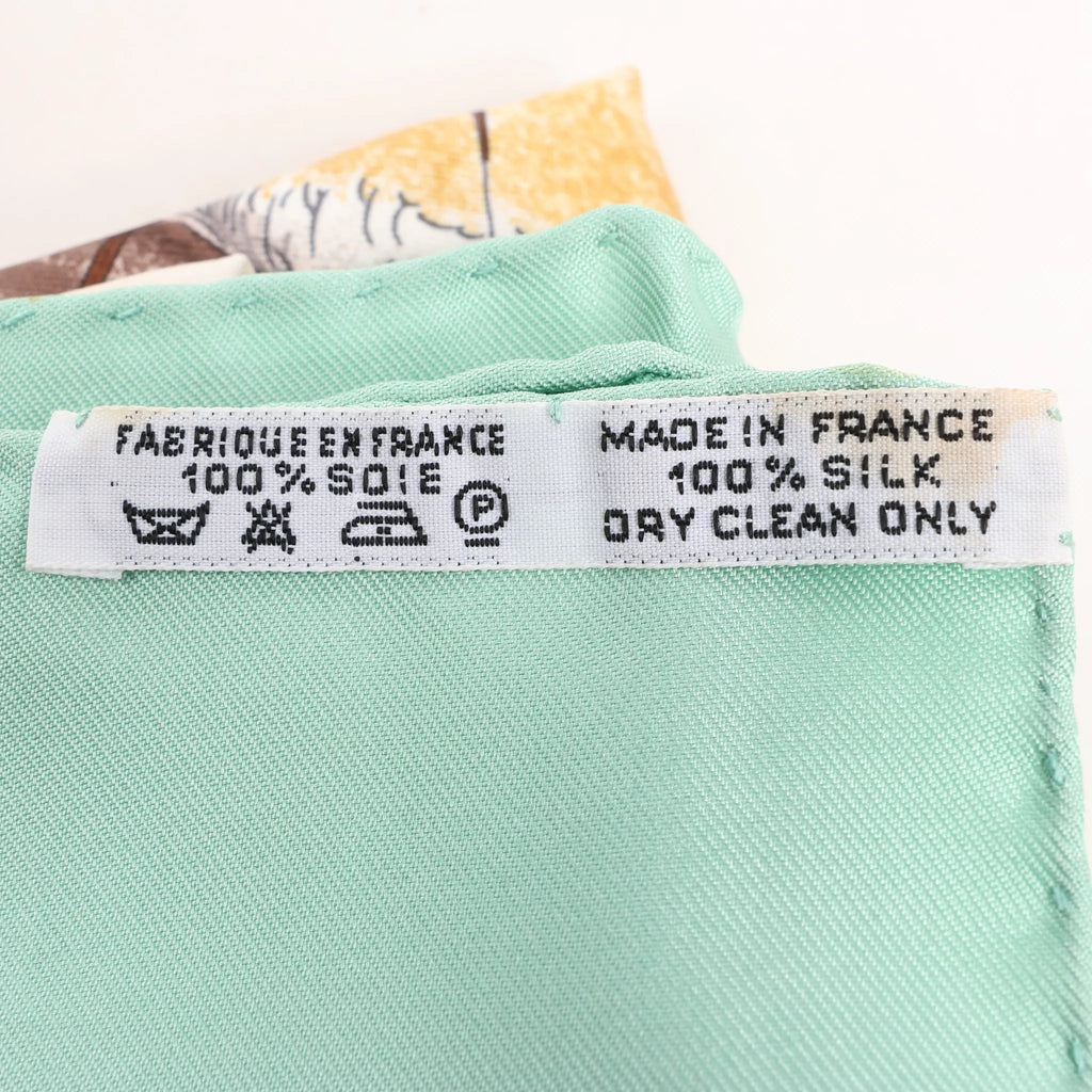 Hermès Carré 90 "Auteuil en Mai" Silk handkerchief in Green