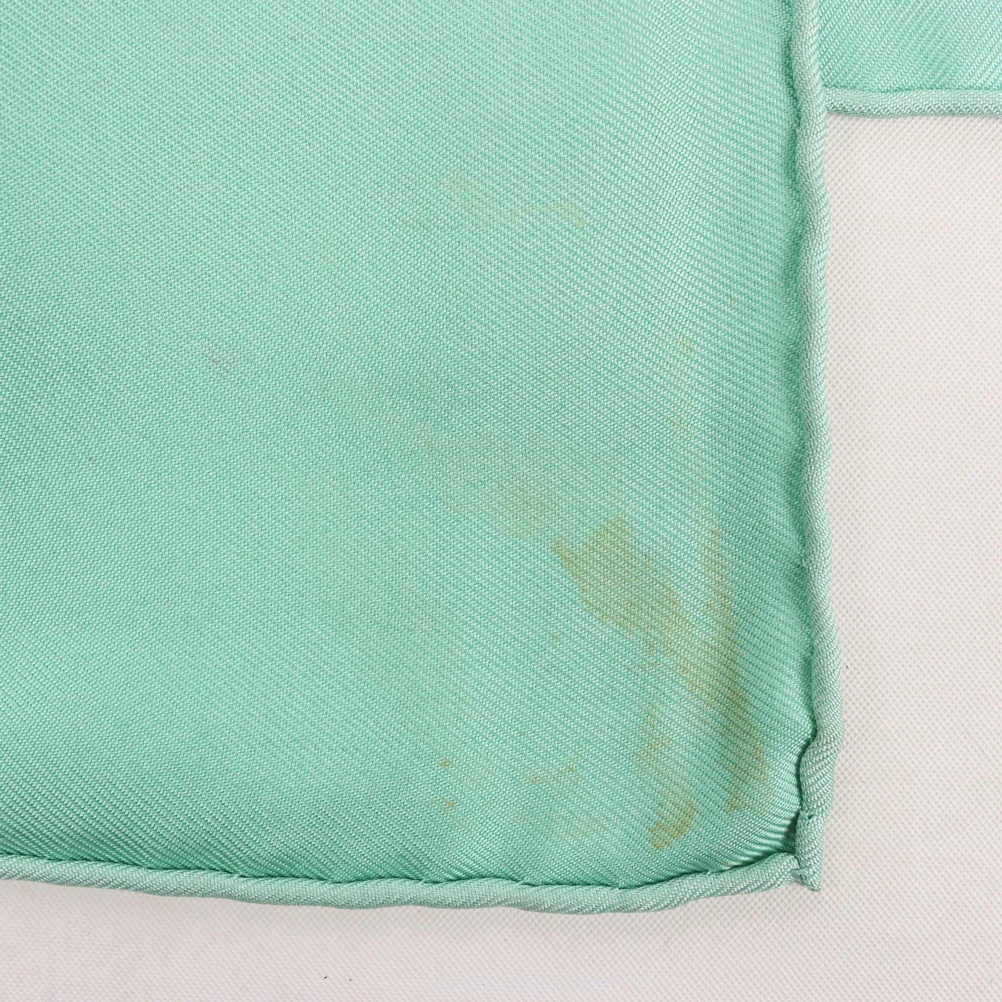 Hermès Carré 90 "Auteuil en Mai" Silk handkerchief in Green