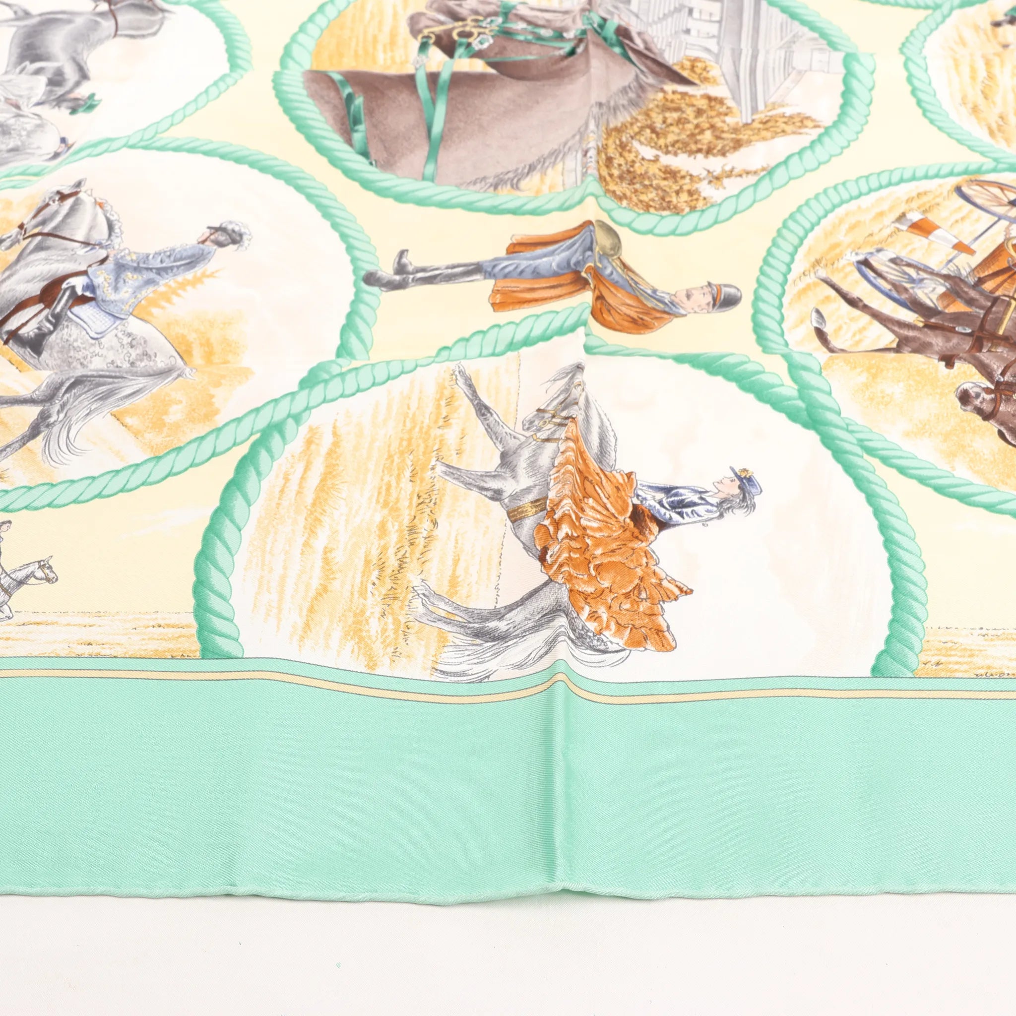 Hermès Carré 90 "Auteuil en Mai" Silk handkerchief in Green