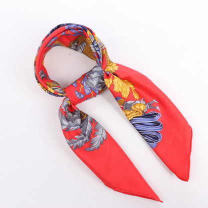 Hermès Carré 90 "Chapeau" Silk handkerchief in Red