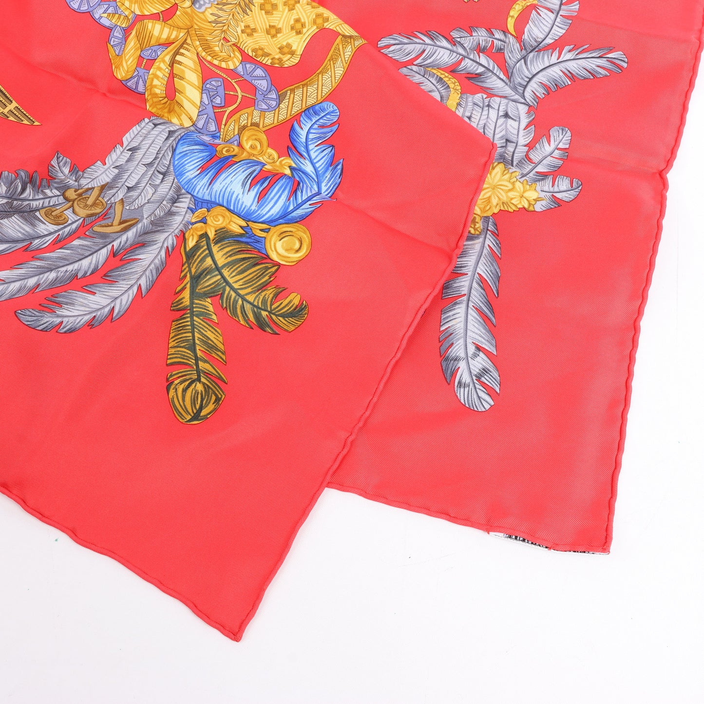 Hermès Carré 90 "Chapeau" Silk handkerchief in Red