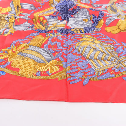 Hermès Carré 90 "Chapeau" Silk handkerchief in Red