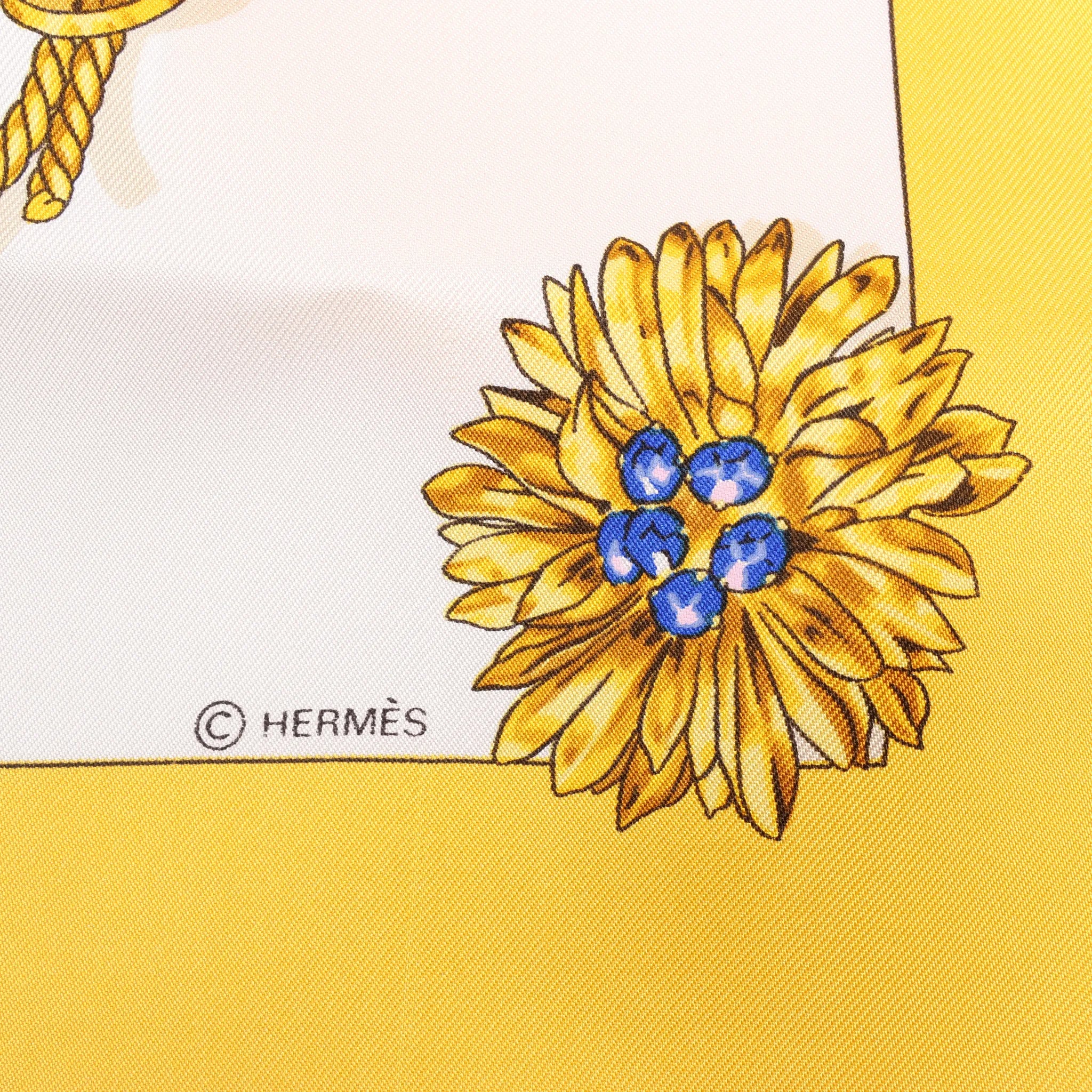 Hermès Carré 90 "Clips" Silk handkerchief in Yellow