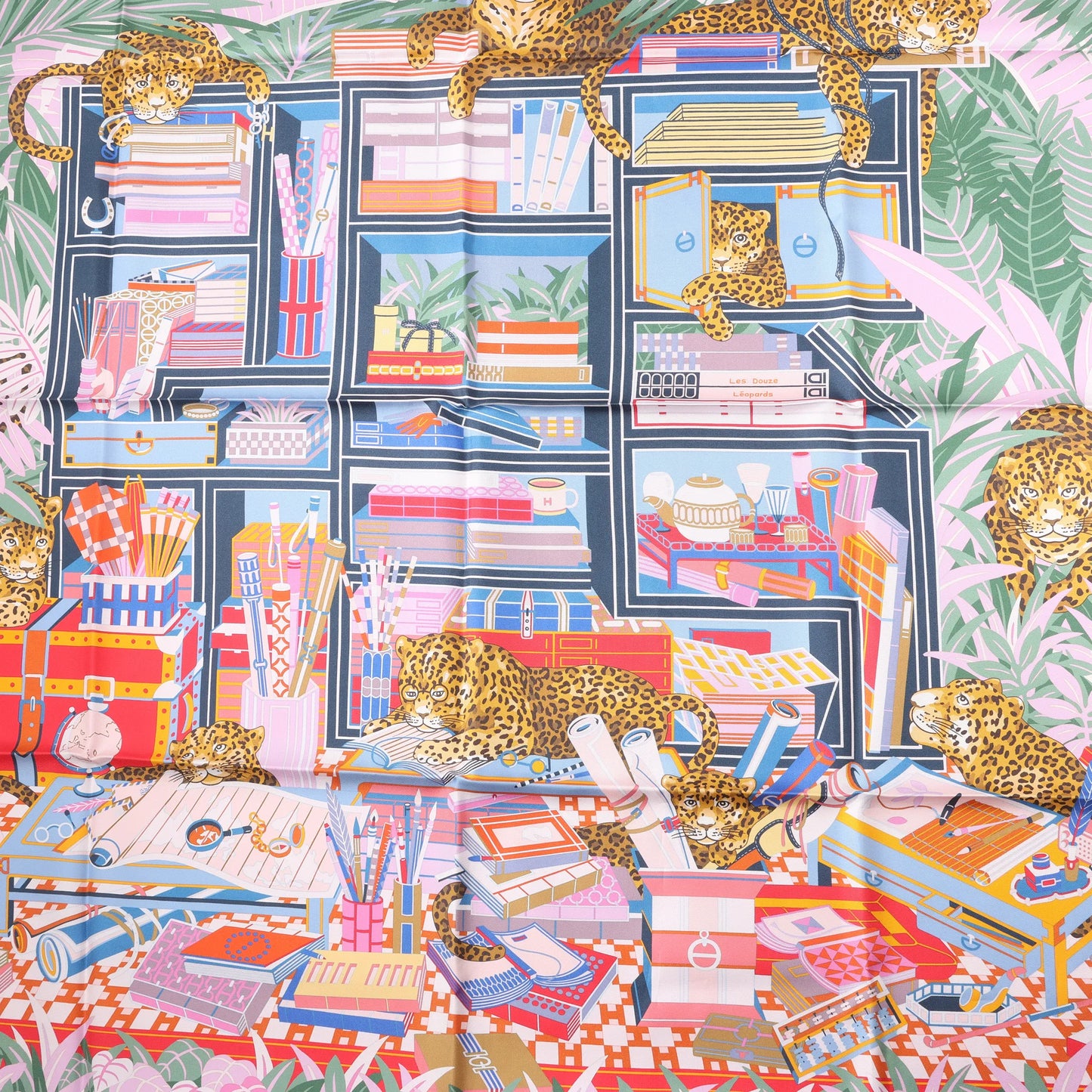 Hermès Carré 90 Double Face "Les Douze Léopards" Mouchoir en soie en Multicolore