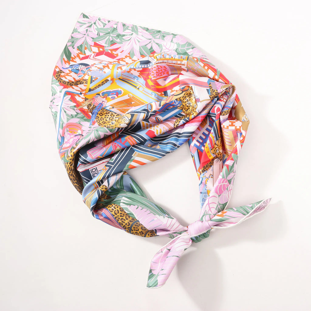 Hermès Carré 90 Double Face "Les Douze Leopards" Silk handkerchief in Multicolor