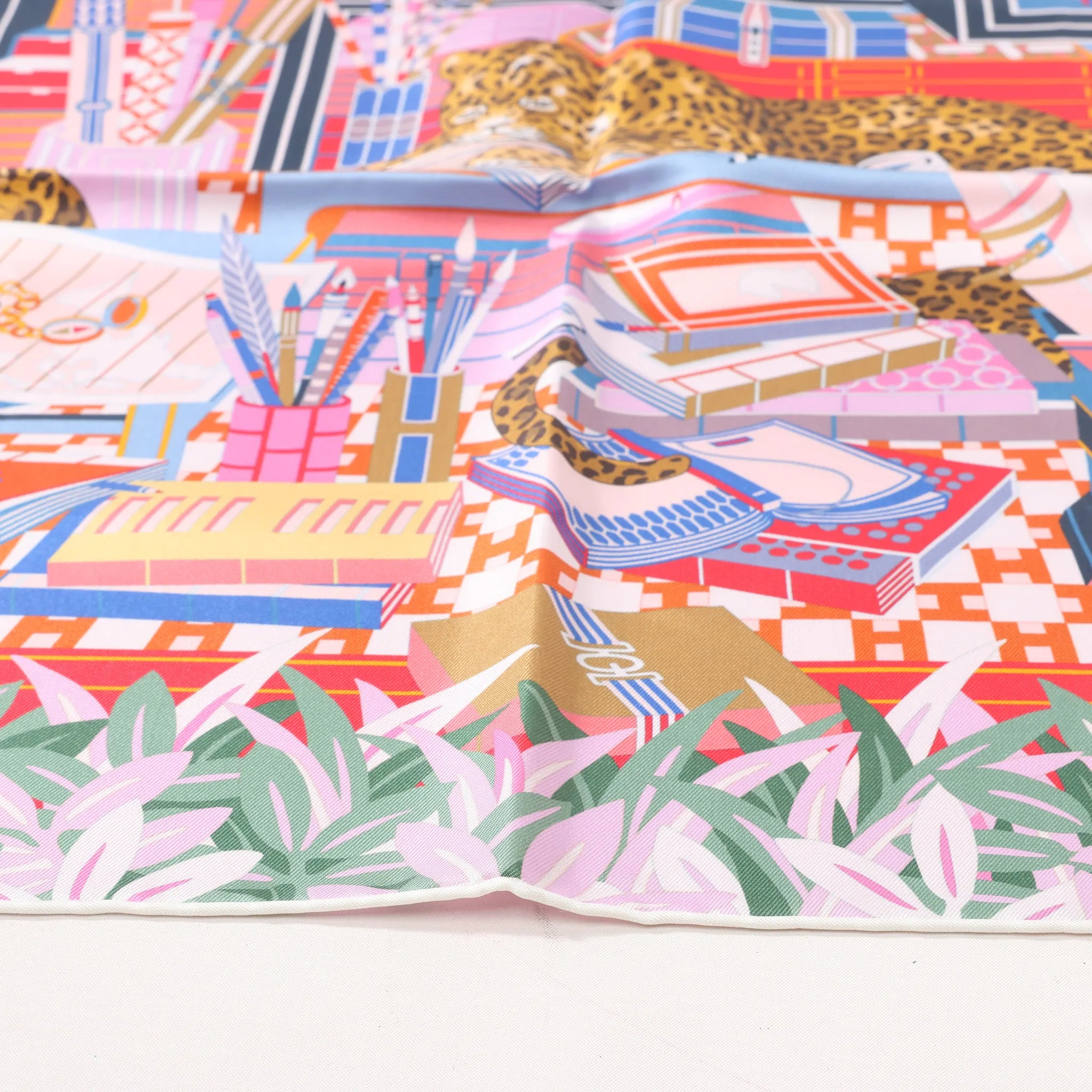 Hermès Carré 90 Double Face "Les Douze Leopards" Silk handkerchief in Multicolor