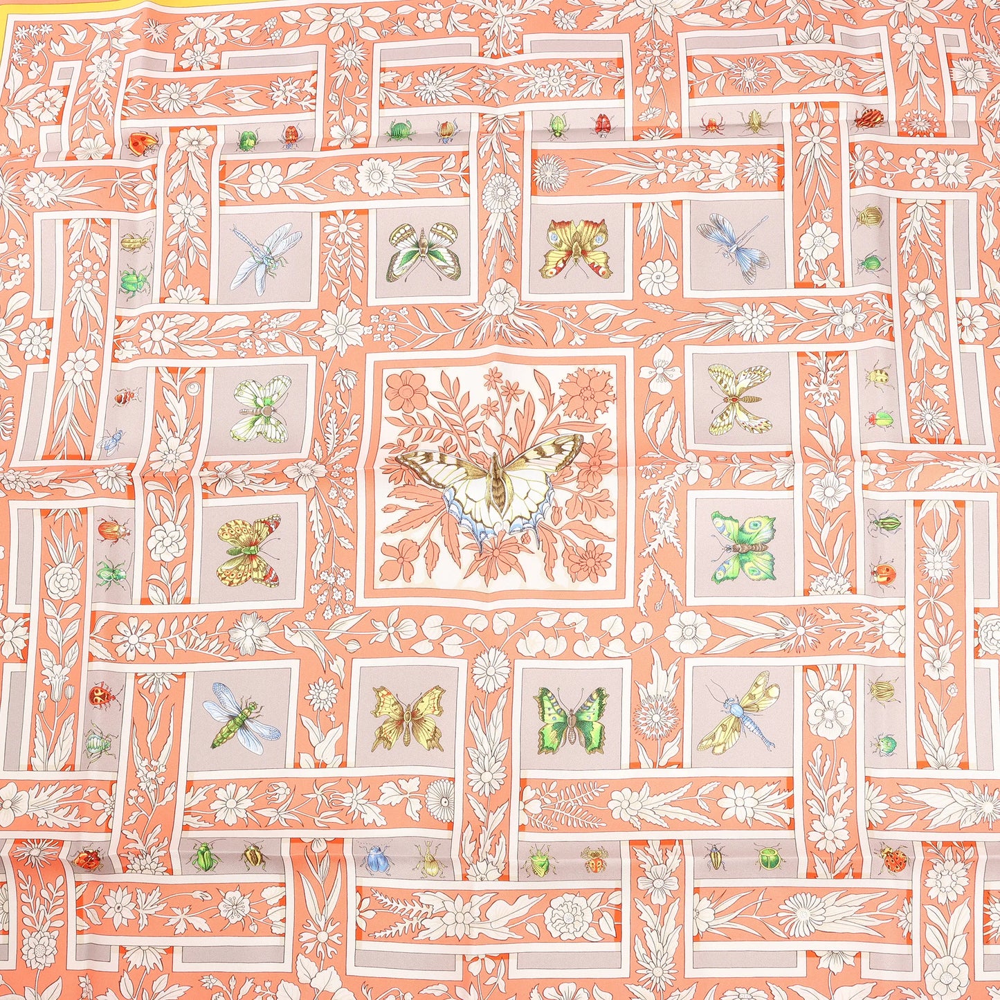 Hermès Carré 90 „Joyaux de LETE“ Seidentaschentuch in Rosa