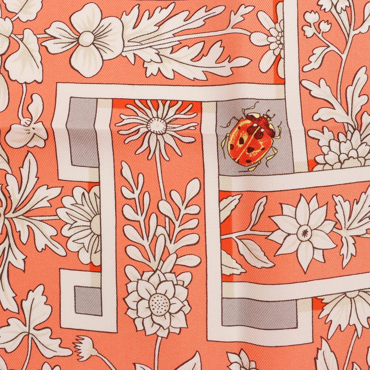 Hermès Carré 90 „Joyaux de LETE“ Seidentaschentuch in Rosa