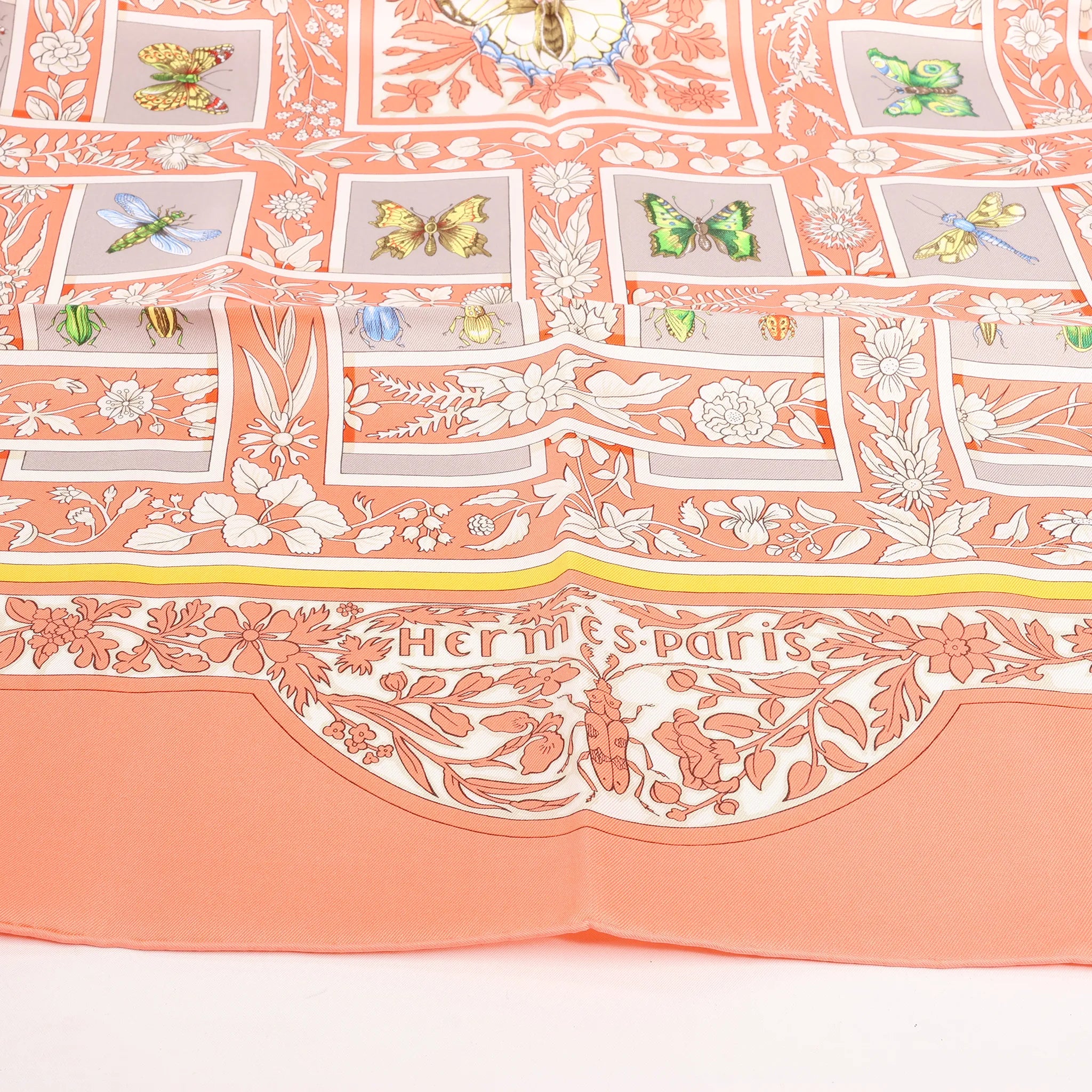Hermès Carré 90 "Joyaux de LETE" Silk handkerchief in Pink