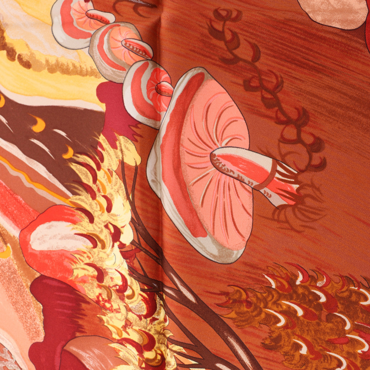 Hermès Carré 90 "Kuggor Tree" Scarf Silk in Red