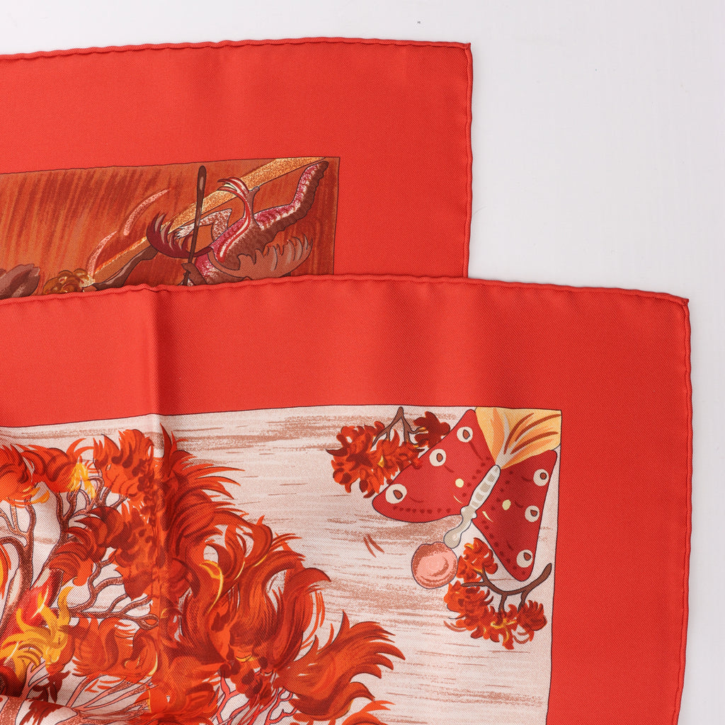 Hermès Carré 90 "Kuggor Tree" Scarf Silk in Red